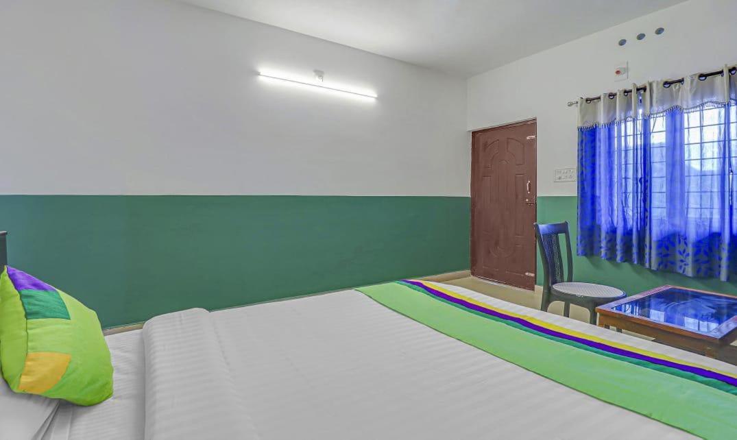 Moss Adams Inn Vagamon Extérieur photo