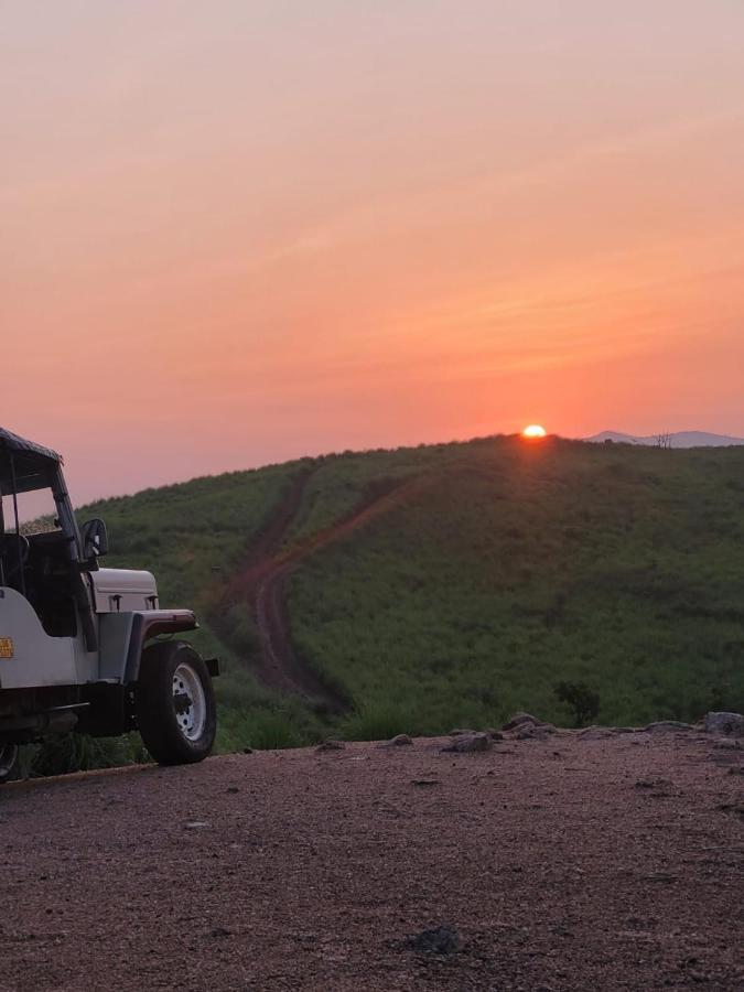 Moss Adams Inn Vagamon Extérieur photo